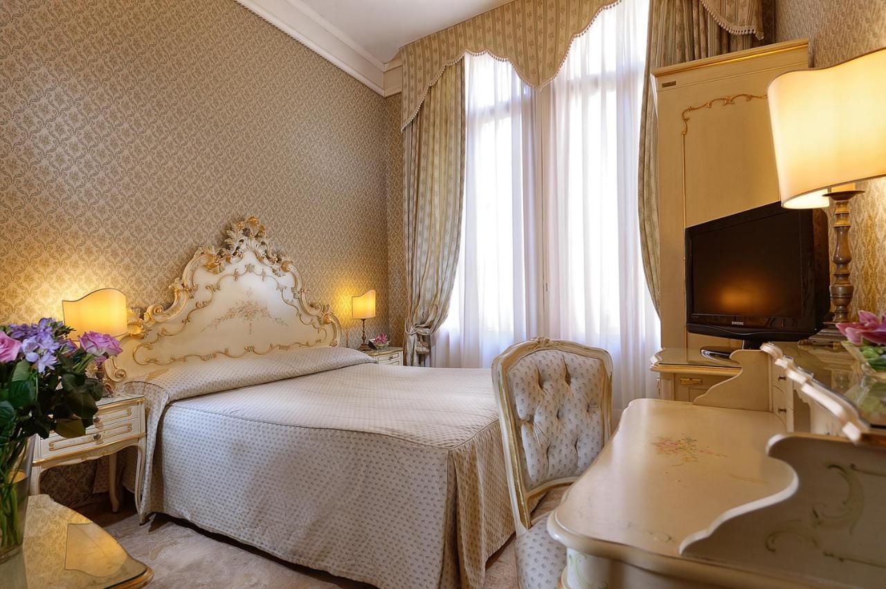 Deluxe Double or Twin Room Extra Bed,65696953:JPEG