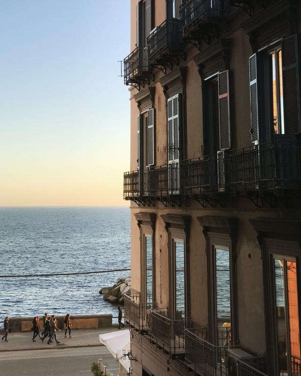 Small Double Room Balcony,396586938:JPEG