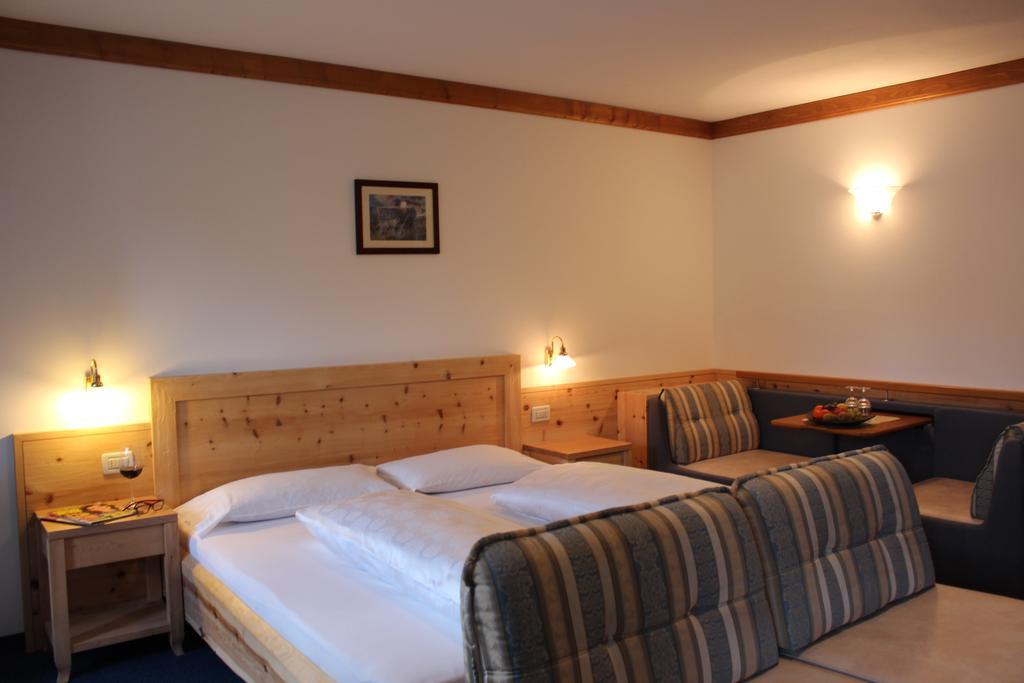 Double Room Balcony or Terrace,1035887389:JPEG