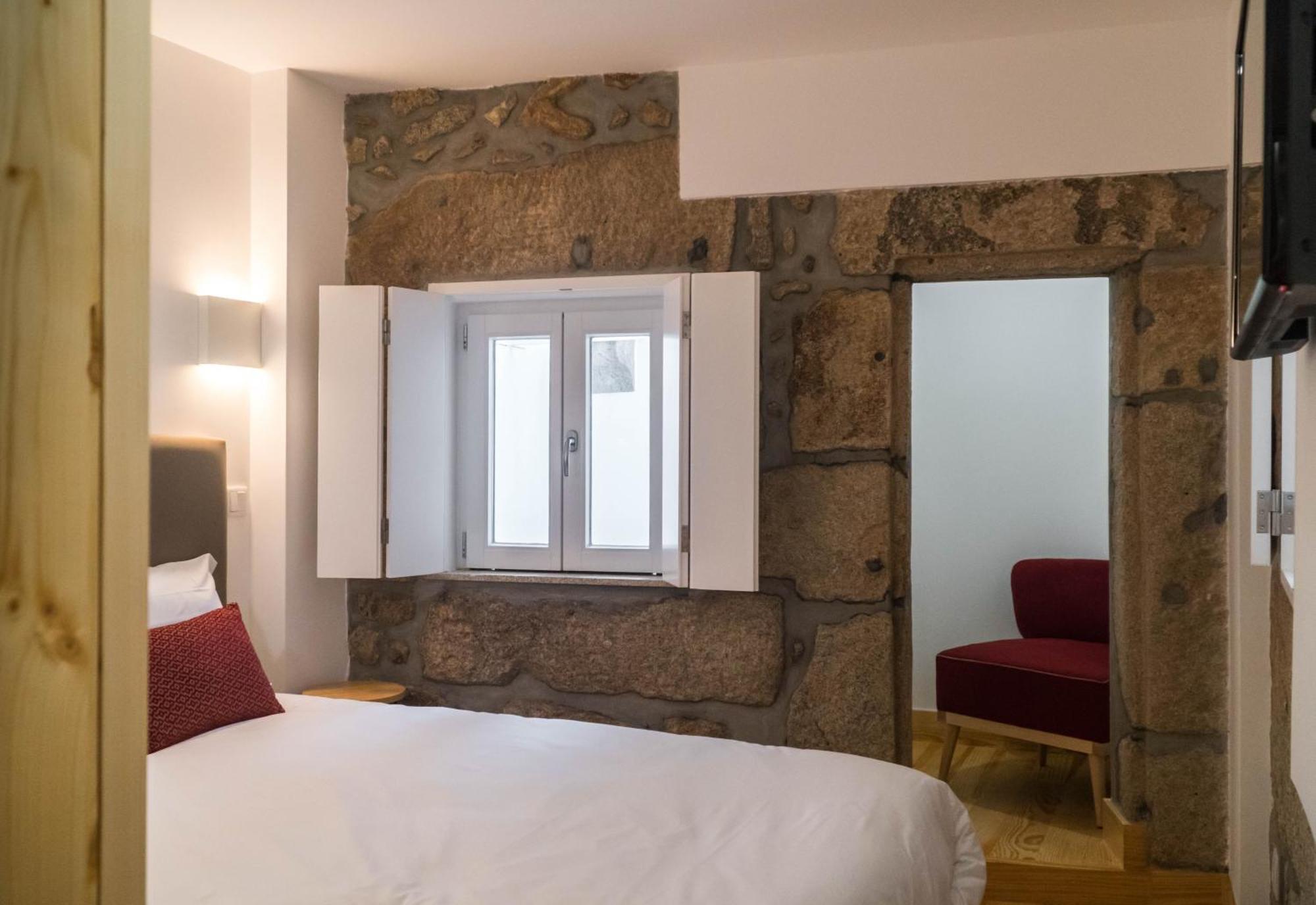Deluxe Double Room,396738645:JPEG