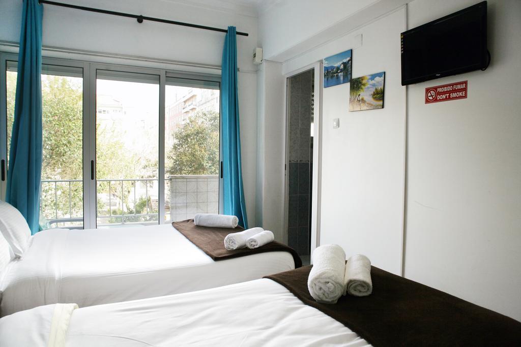 Triple Room,397944150:JPEG
