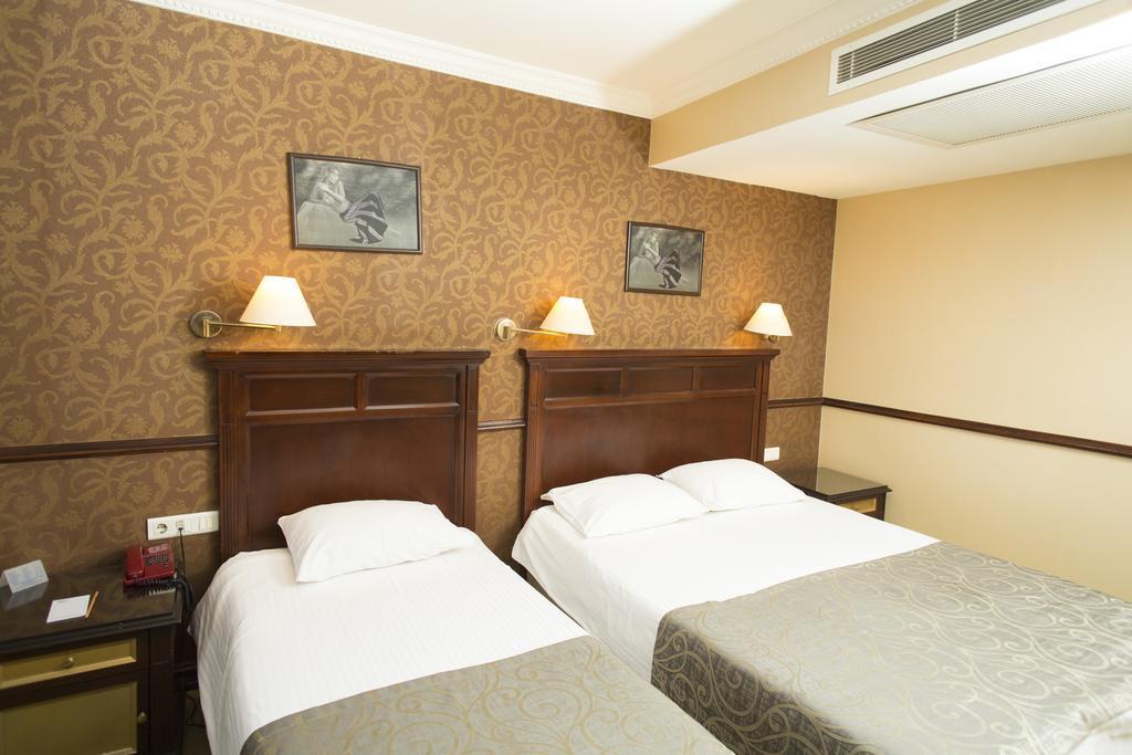 Double Room,397949250:JPEG
