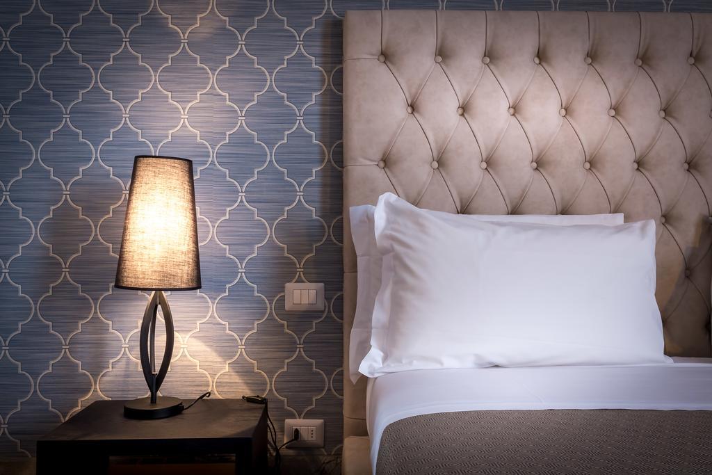 Deluxe Double or Twin Room,398597088:JPEG