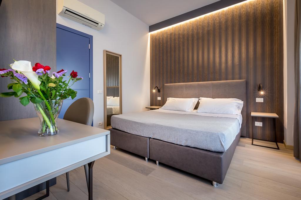 Double Room,398850939:JPEG