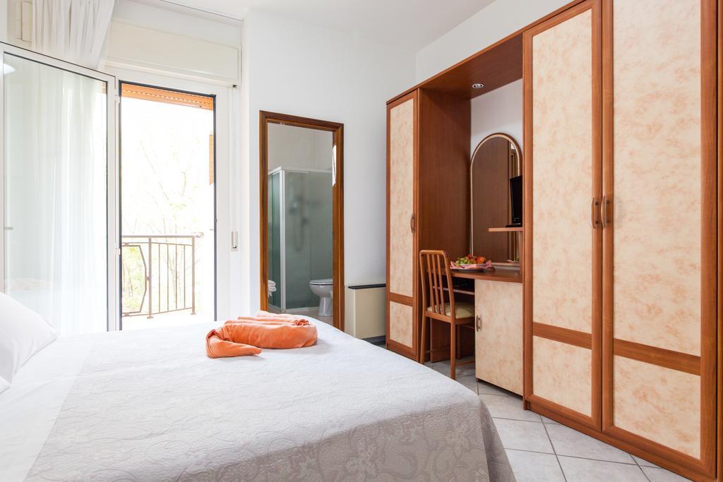 Triple Room Beach