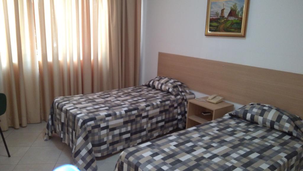 Twin Room,403745874:JPEG