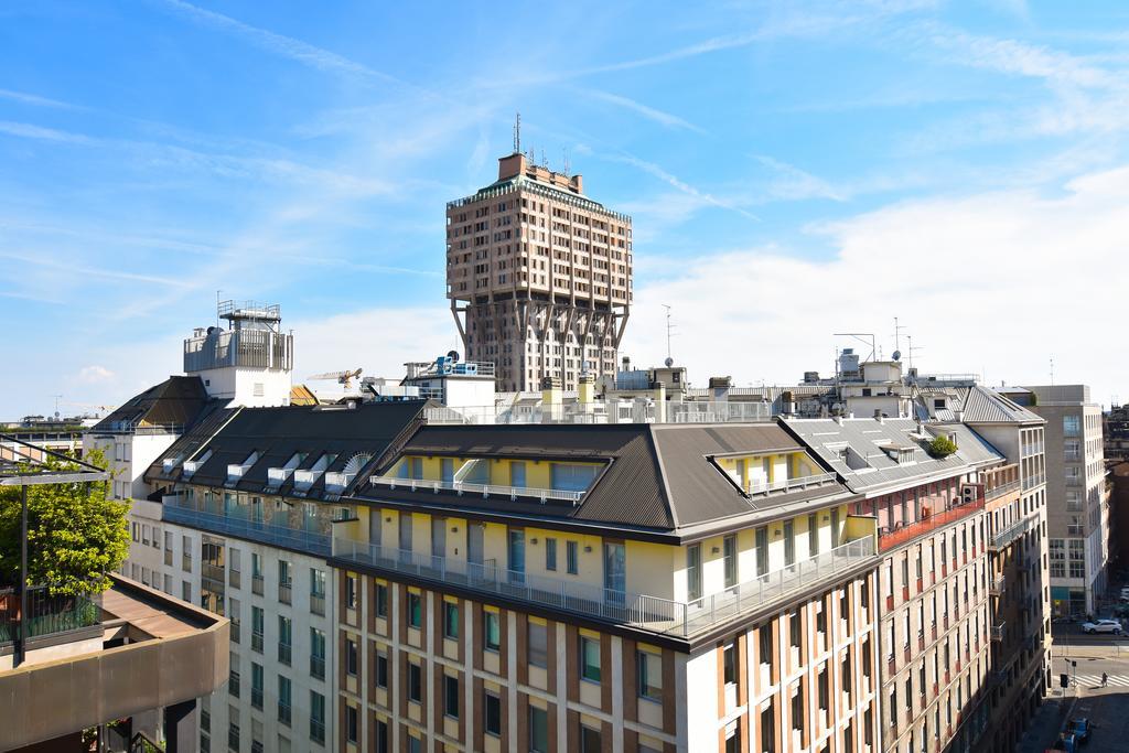 Large Double Room Balcony City View