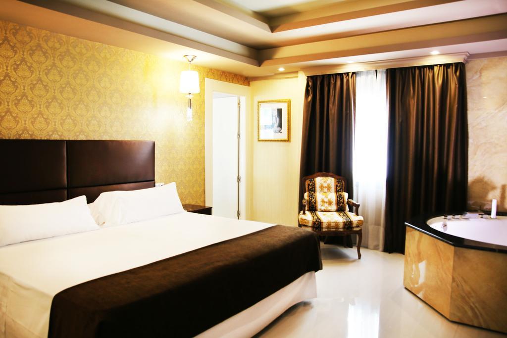 Deluxe Super Room Spa Bath