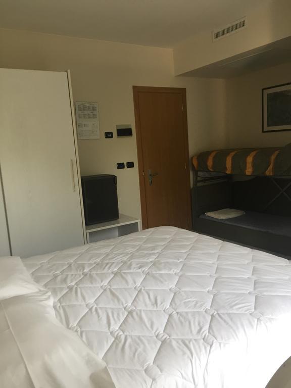 Quadruple Room,999639801:JPEG