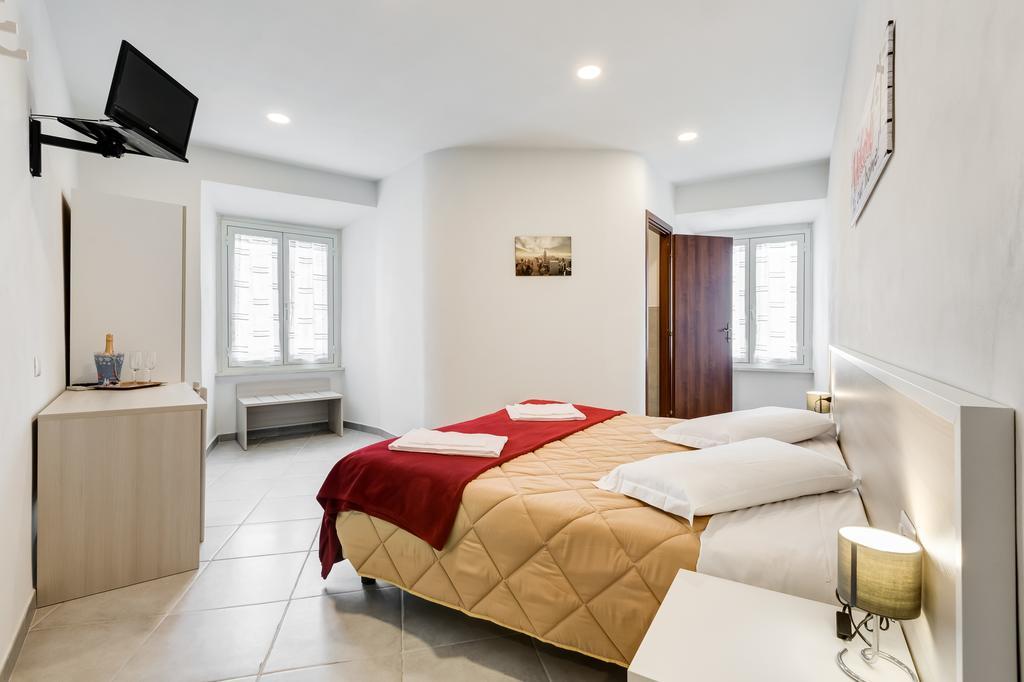 Classic Triple Room,407747475:JPEG