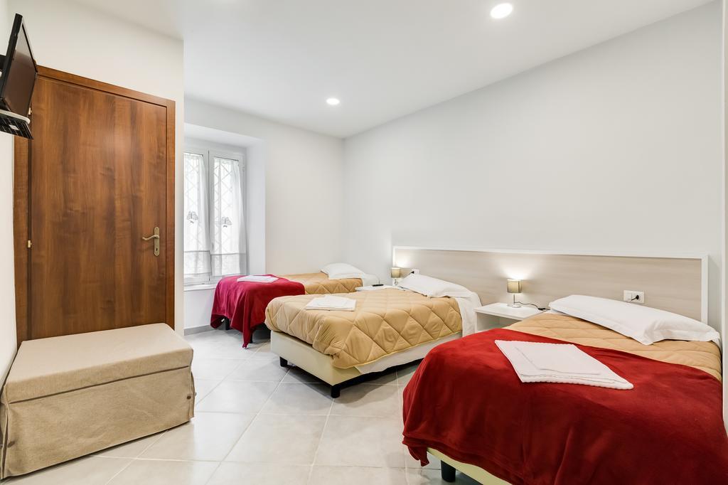Classic Triple Room,407747484:JPEG