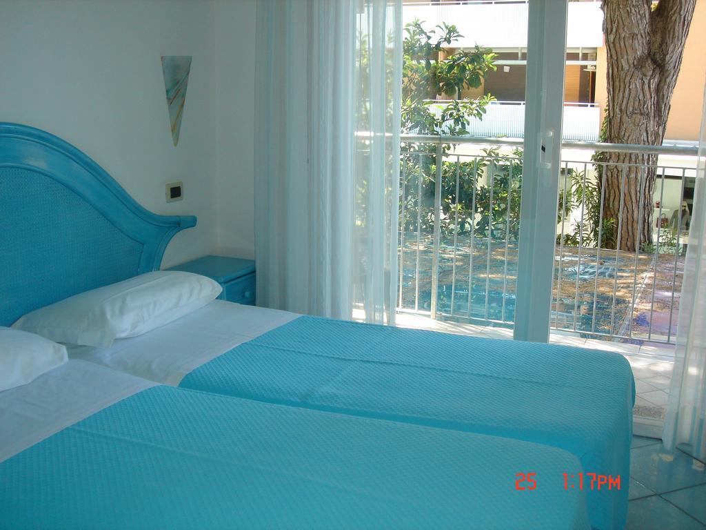 Triple Room,22165299:JPEG