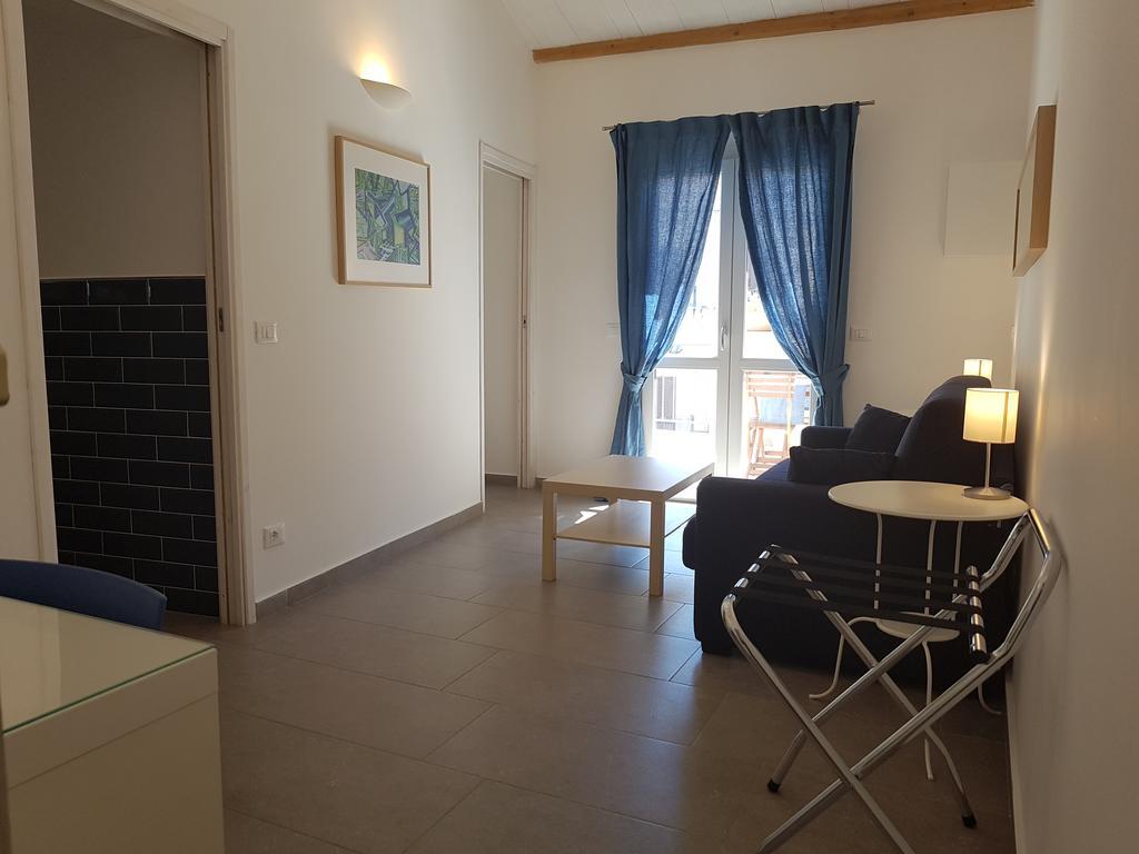 Suite Terrace,409464981:JPEG