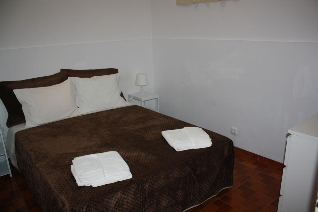 Single Room without Window,409825032:JPEG