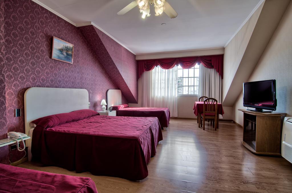 Standard Quadruple Room,8759595:JPEG