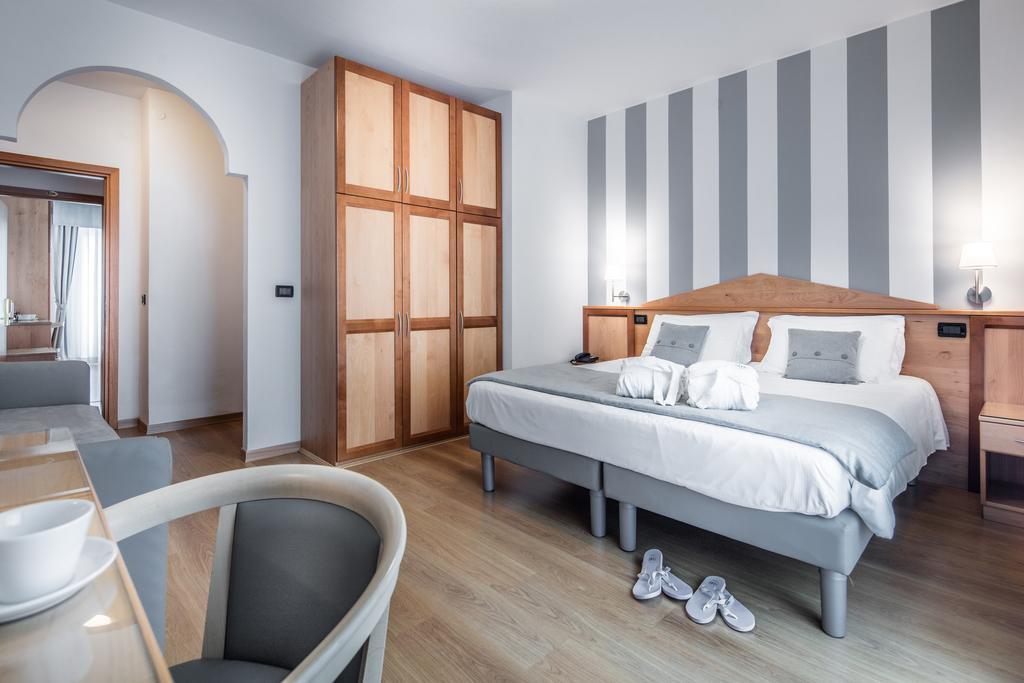 Triple Room Balcony,415187118:JPEG