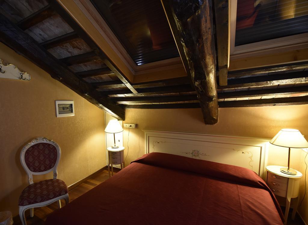 Double Room,416477622:JPEG