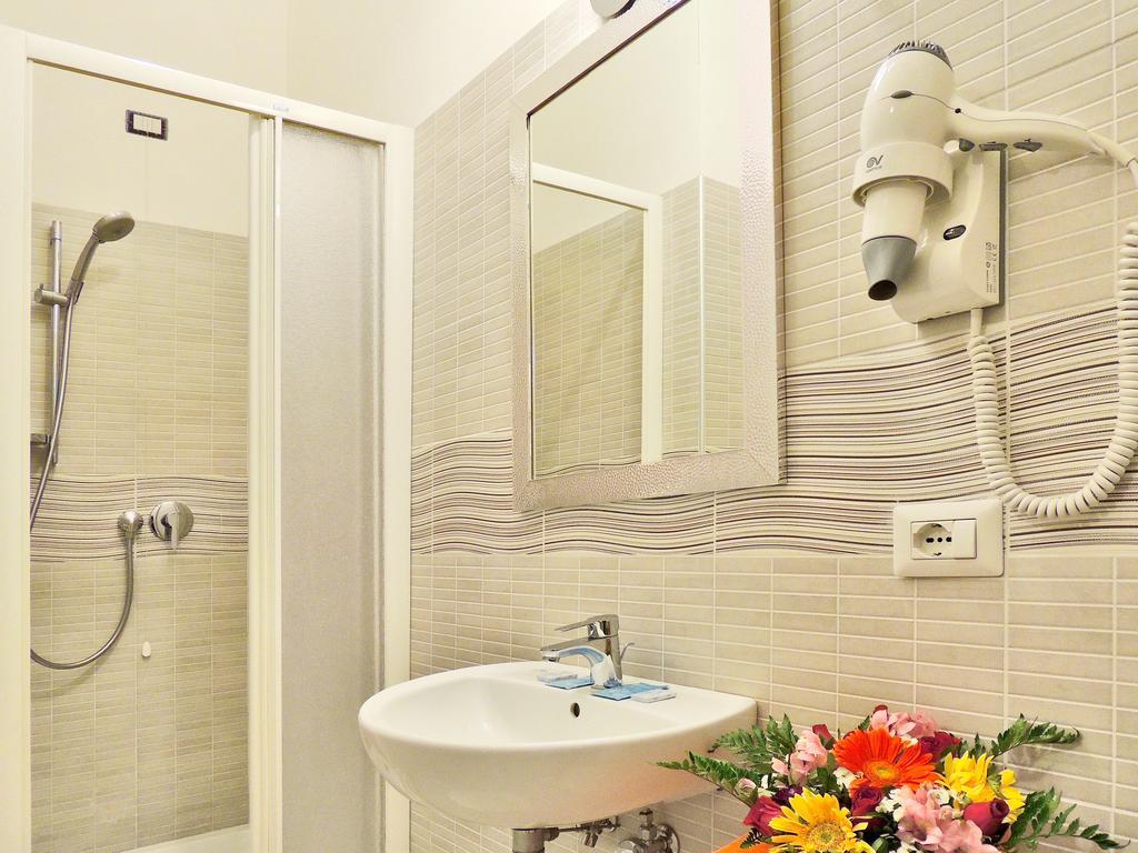 Triple Room,418455714:JPEG