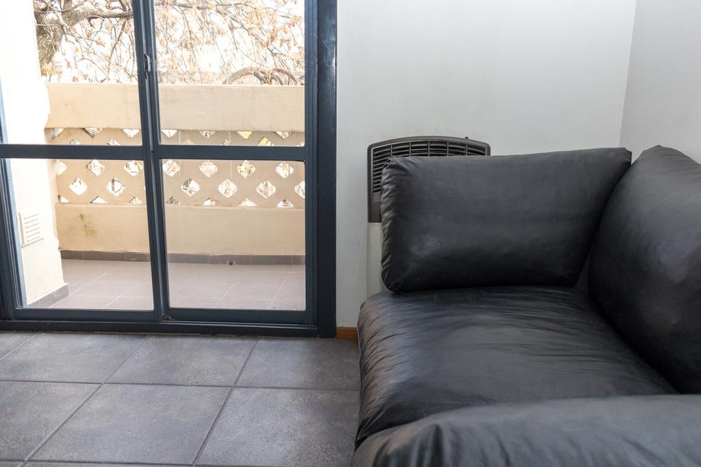 Standard Single Room,421621026:JPEG