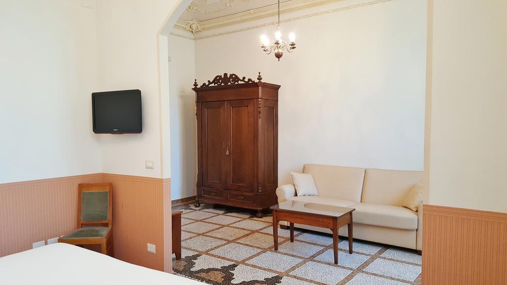 Triple Room,423670110:JPEG