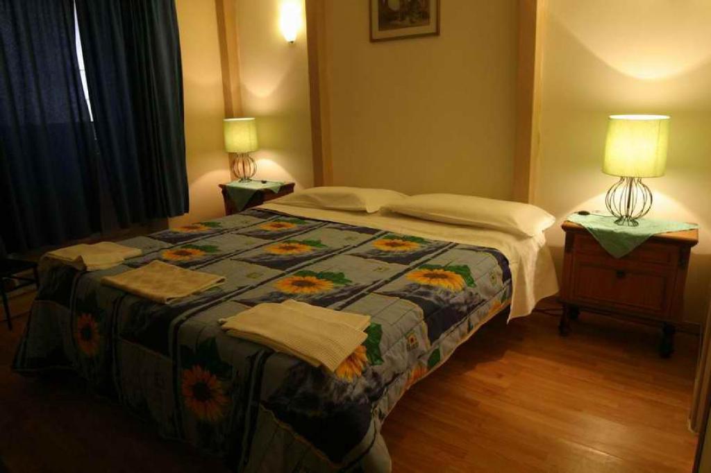 Double or Twin Room,962018512:JPEG