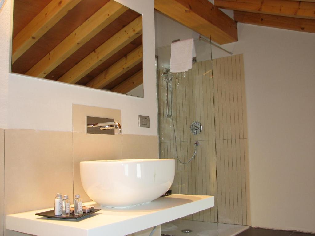 Deluxe Suite Attic,510221190:JPEG