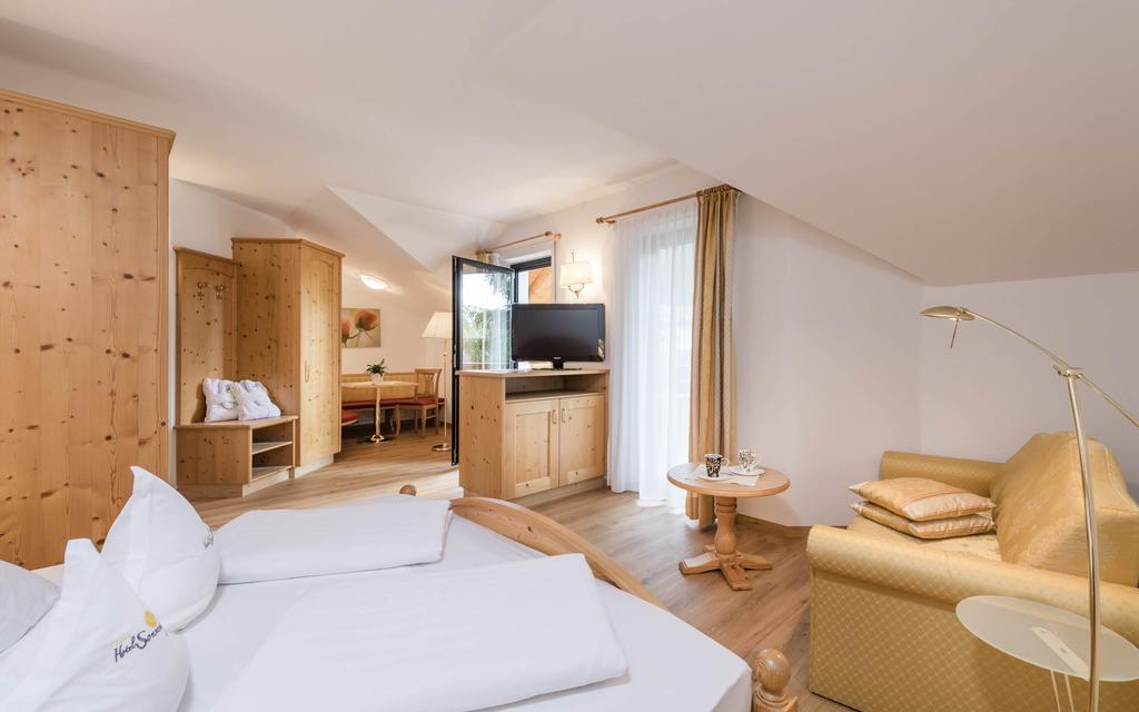 Junior Suite Balcony,831173387:JPEG