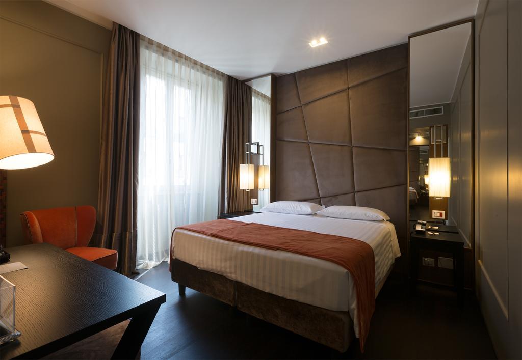 Deluxe Double or Twin Room,1274592604:JPEG