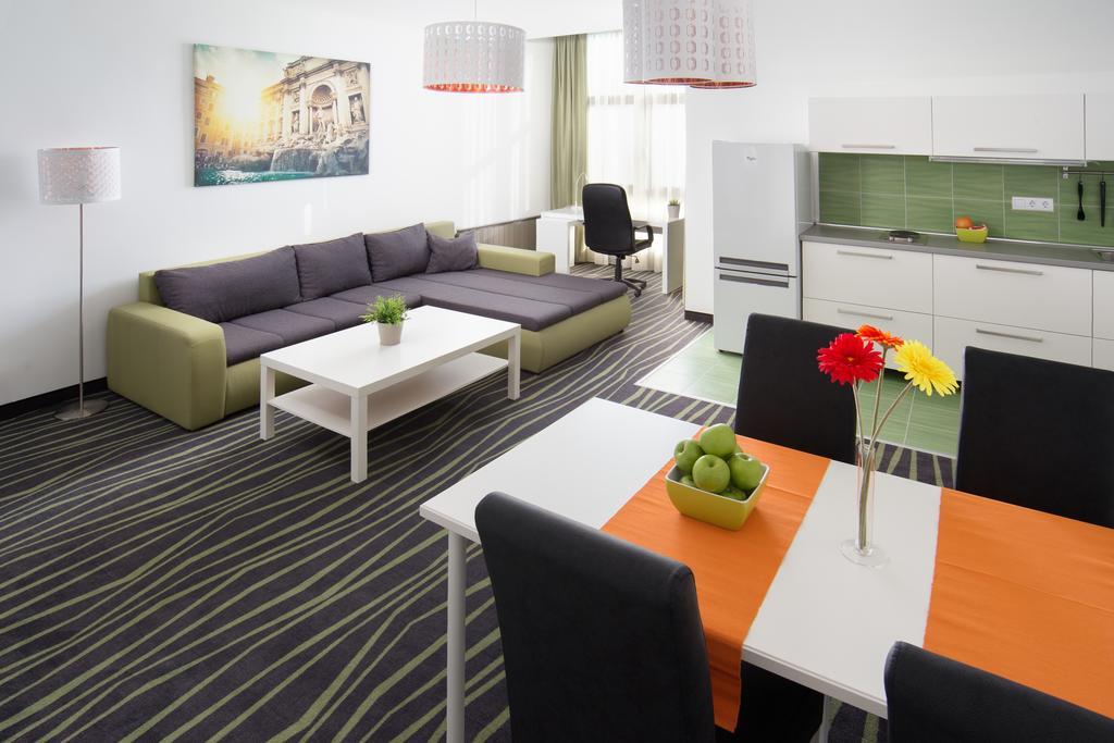 Apartamento con balcón