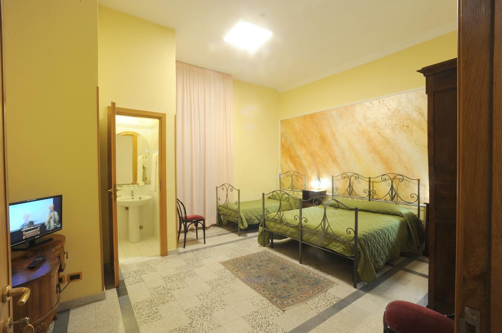 Camera Tripla con Bagno