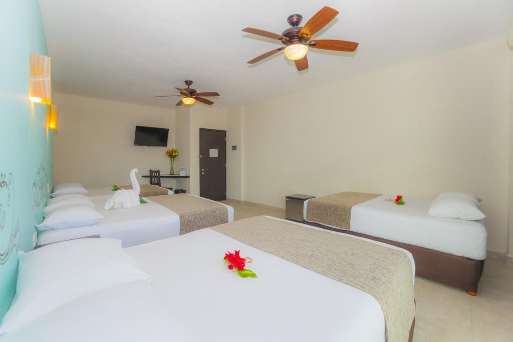 Deluxe Quadruple Room,189939331:JPEG