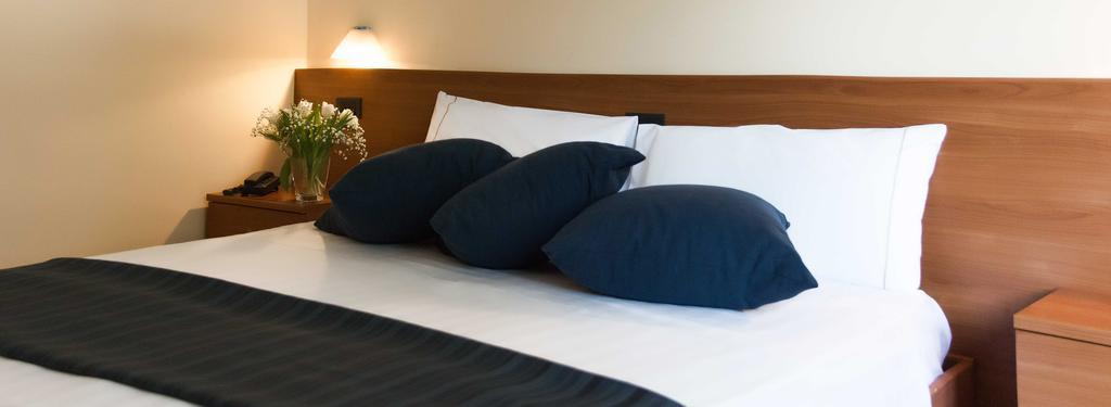 Standard Double Room,697821750:JPEG