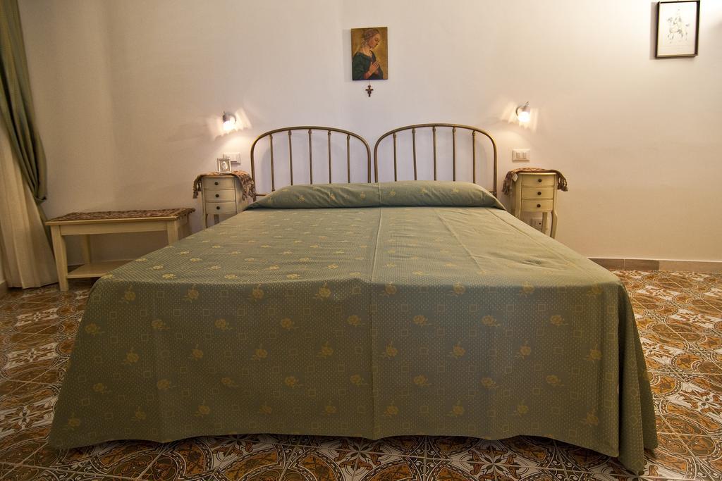 Comfort Double or Twin Room Sea View