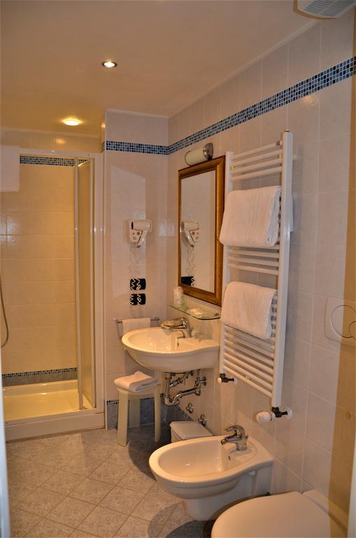 Economy Double Room,449360811:JPEG