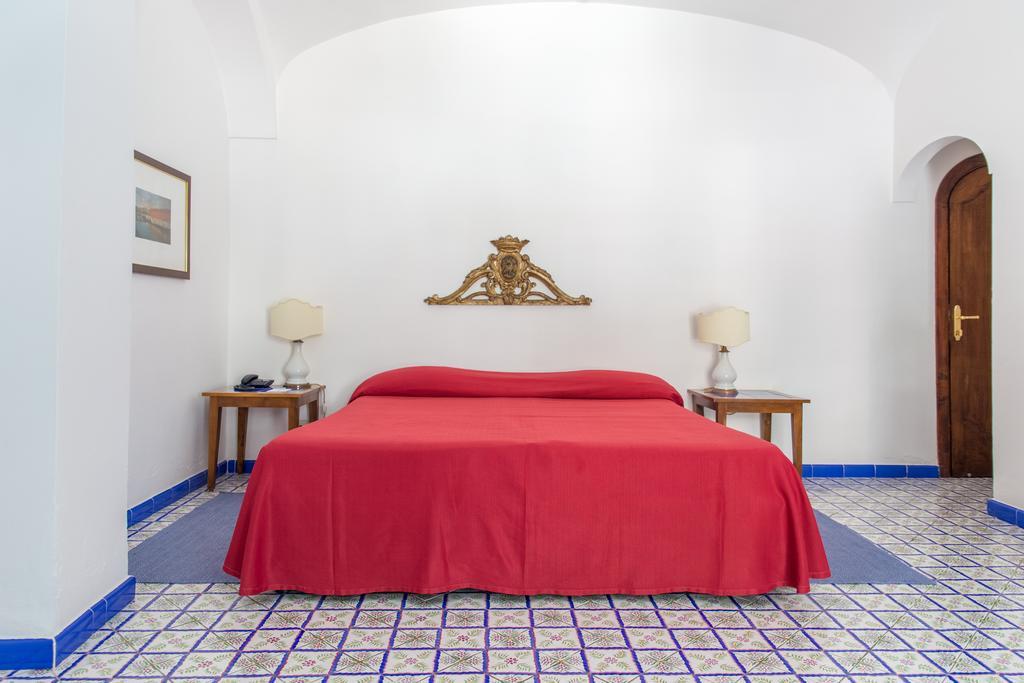 Classic Double or Twin Room
