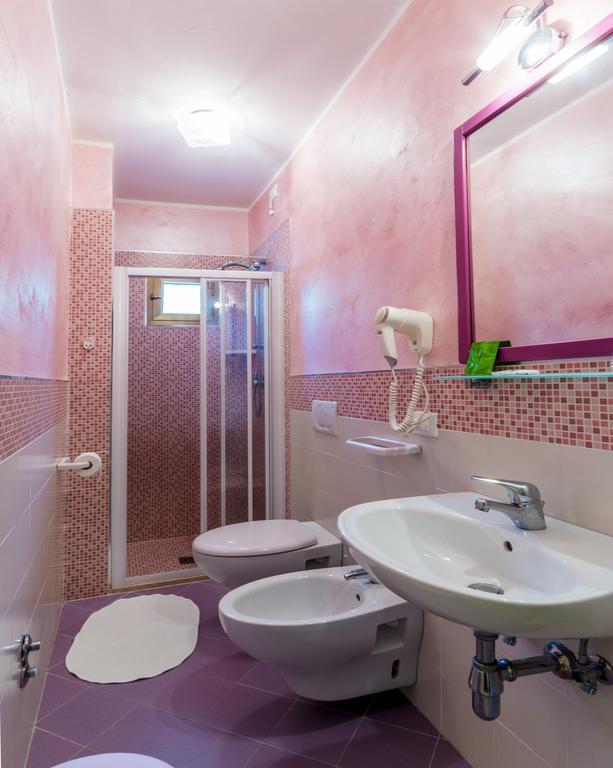 Classic Double Room Extra Bed Balcony