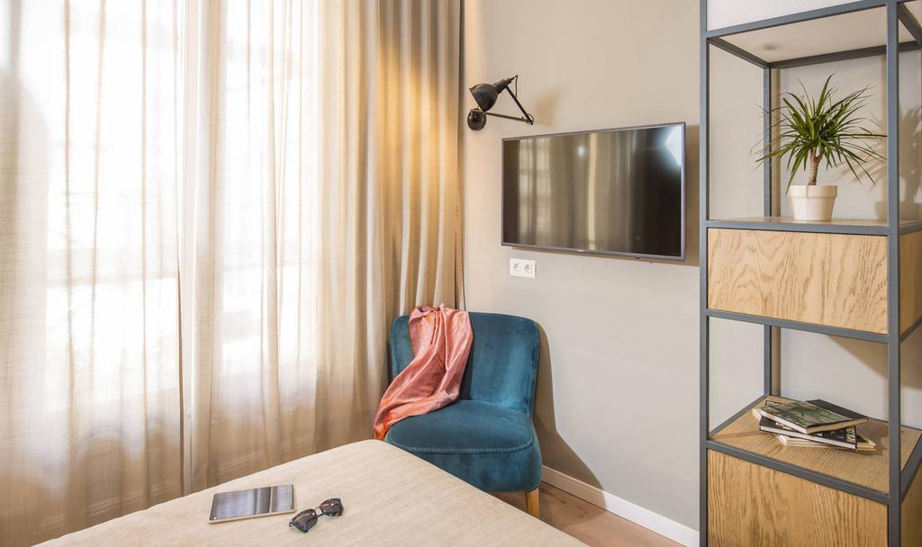 Double Room Balcony,461169936:JPEG