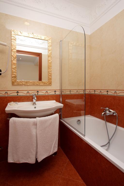 Quadruple Room,462242688:JPEG