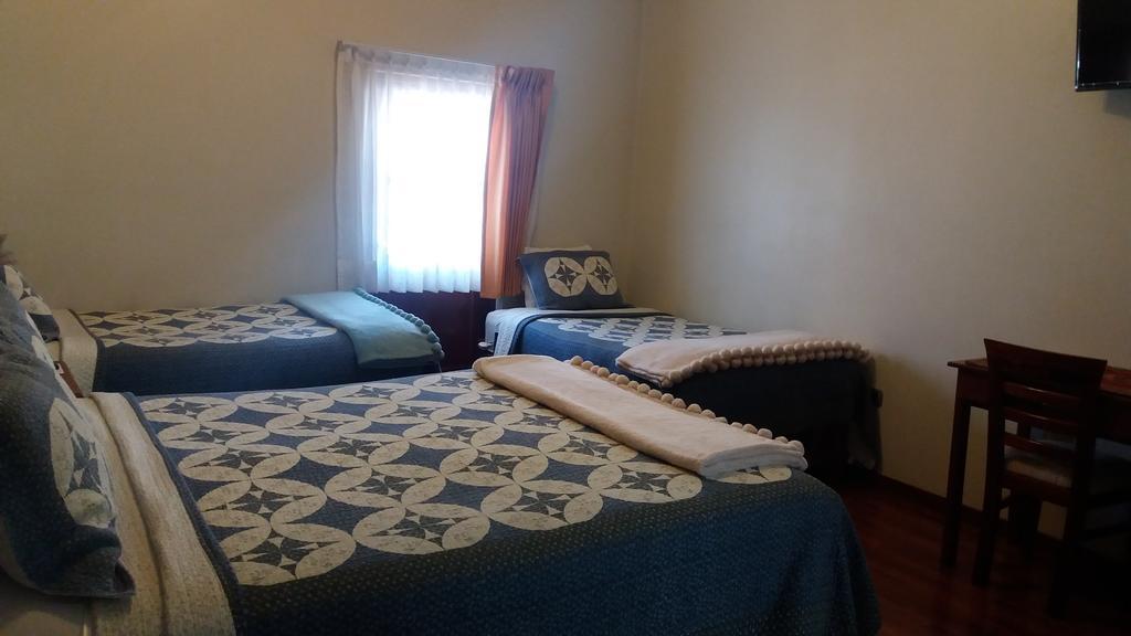 Triple Room,462362514:JPEG