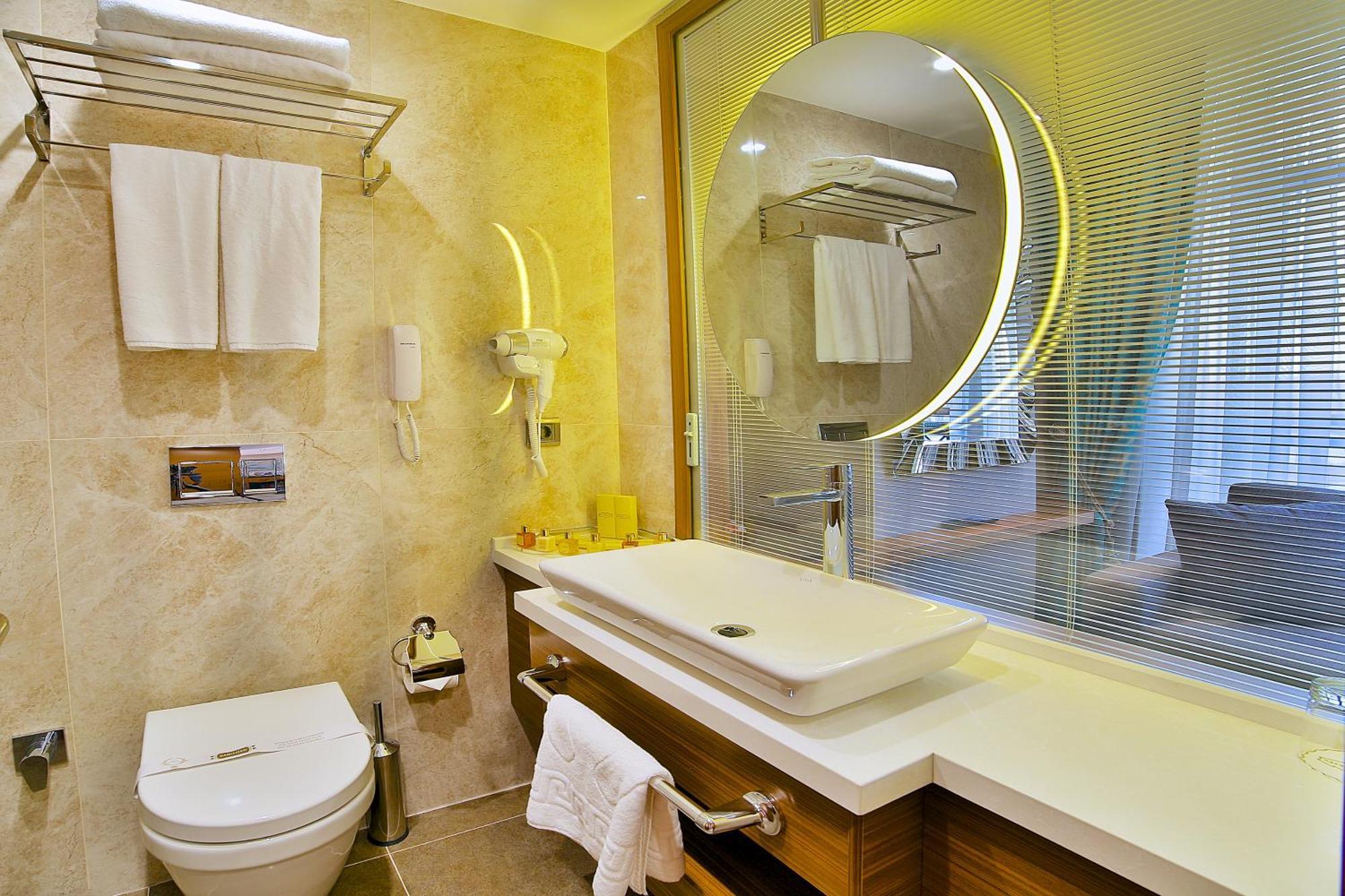 Double or Twin Room Sea View,1602366162:JPEG