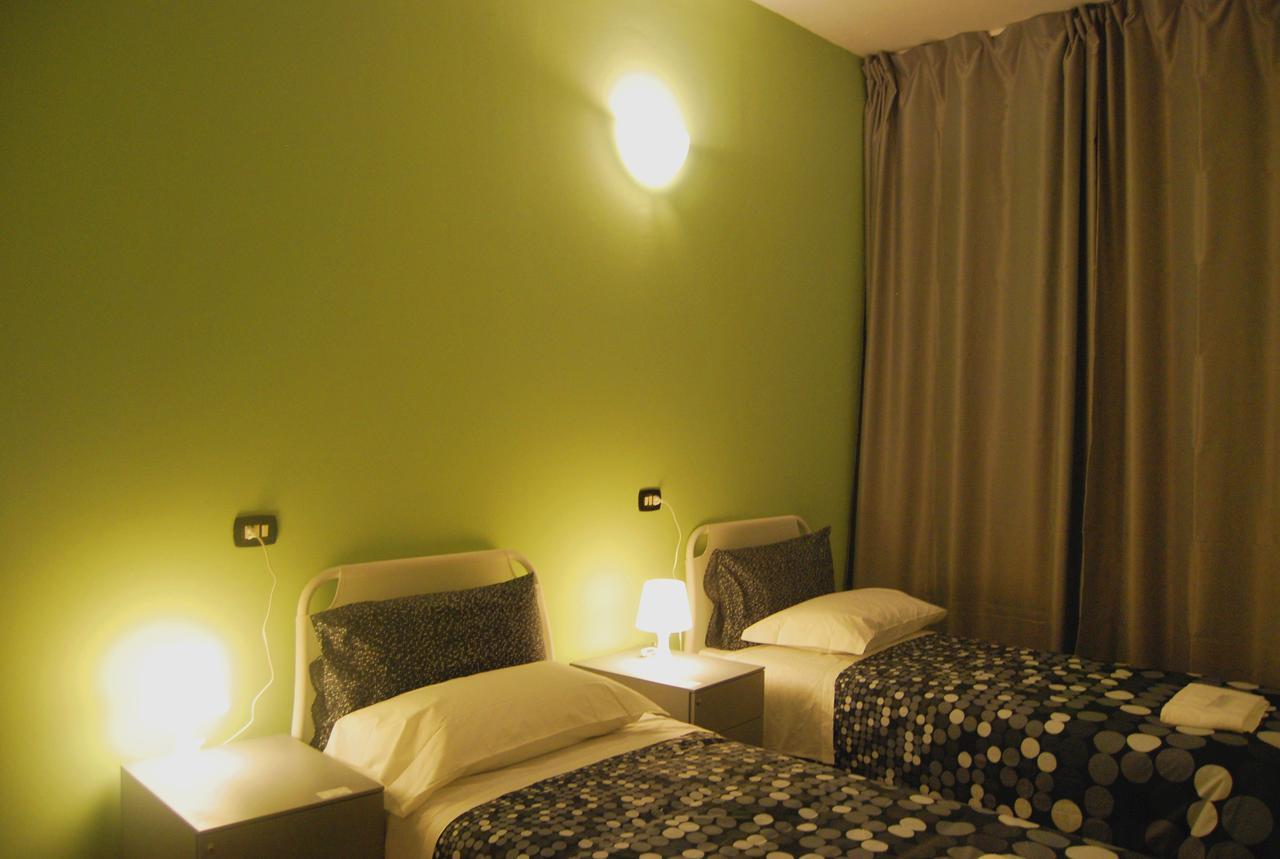 Bed 4-Bed Female Dormitory Room,506719146:JPEG