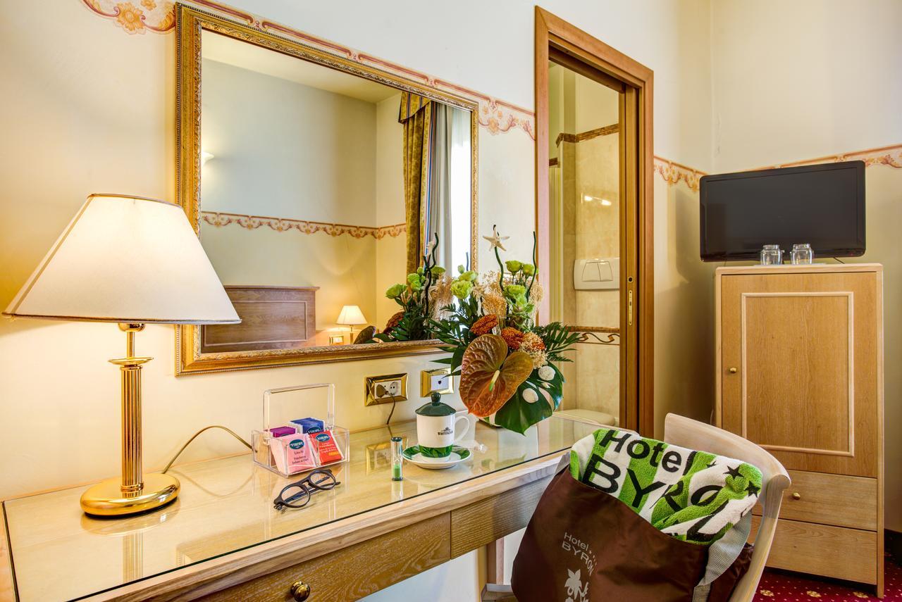 Triple Room Sea View