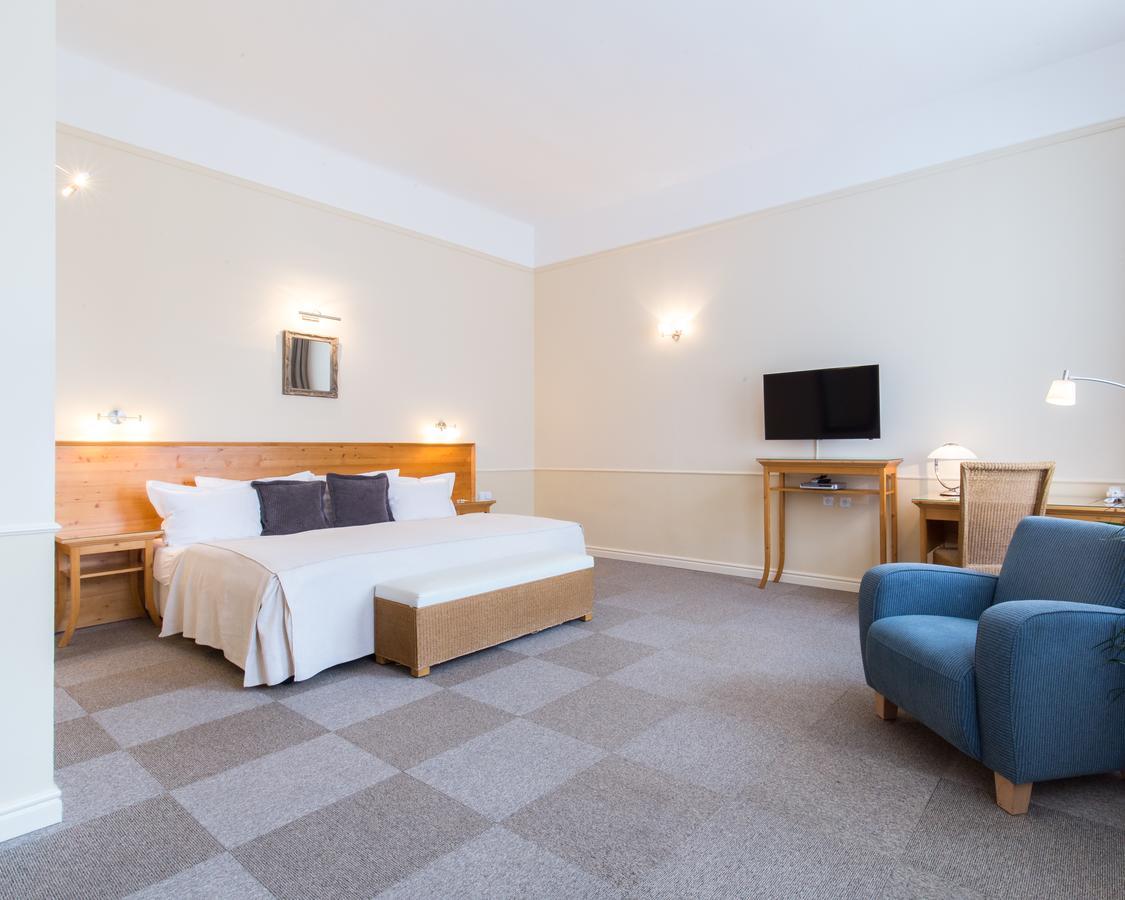 Superior Double Room,507792408:JPEG