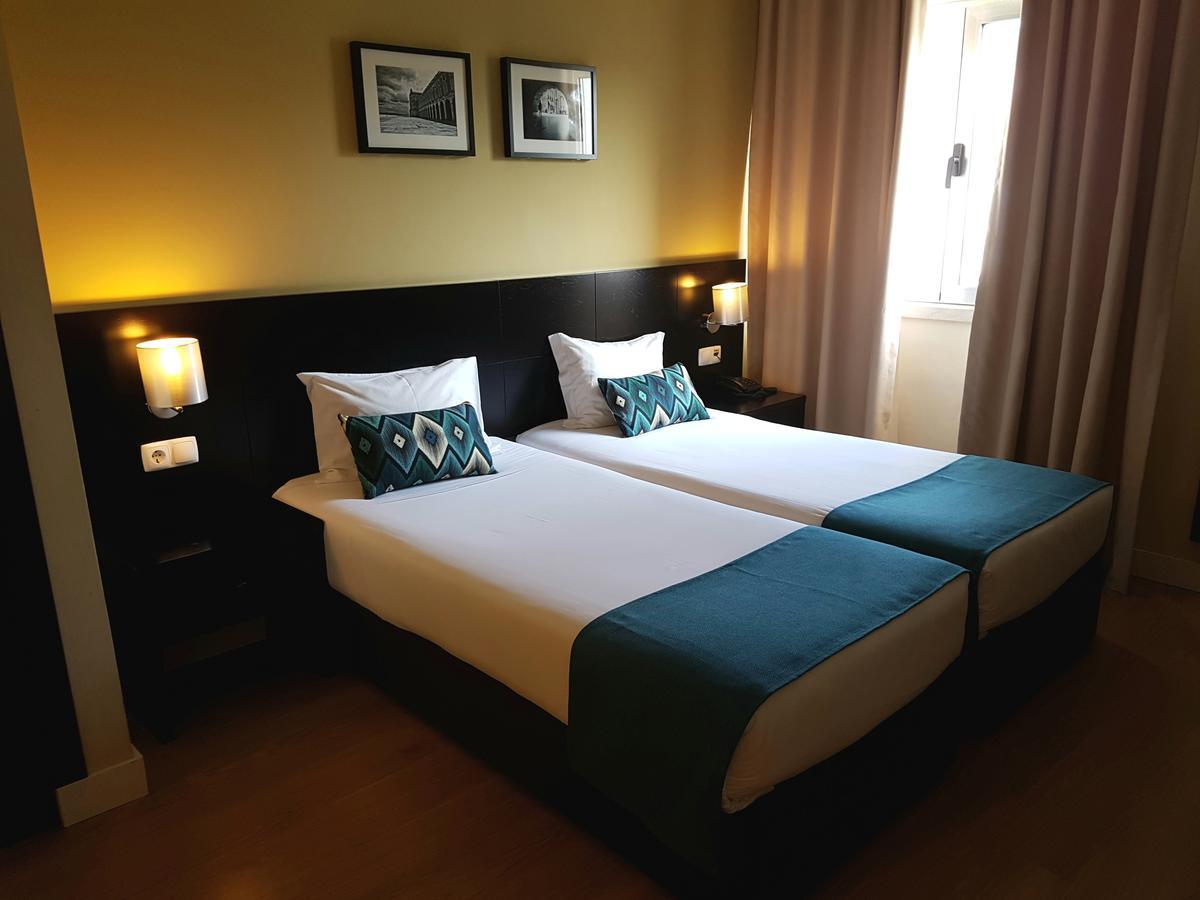 Triple Room,1209194866:JPEG
