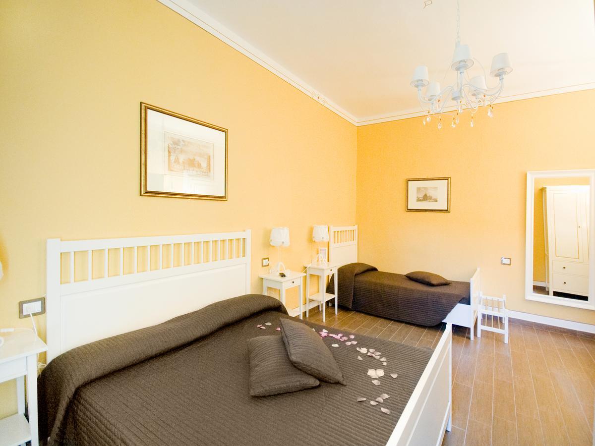 Triple Room,511850640:JPEG