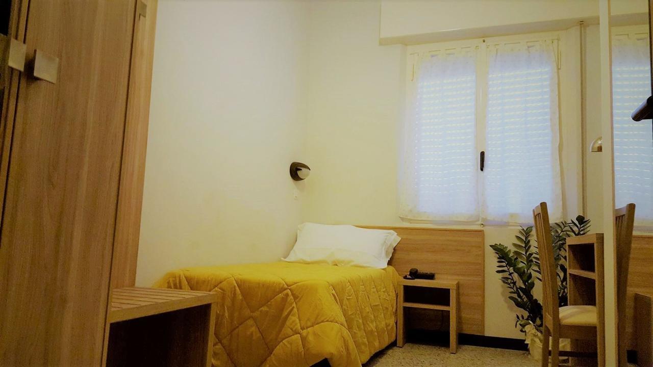 Single Room,822929951:JPEG