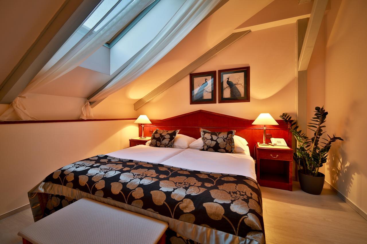 Junior Suite,1209646864:JPEG