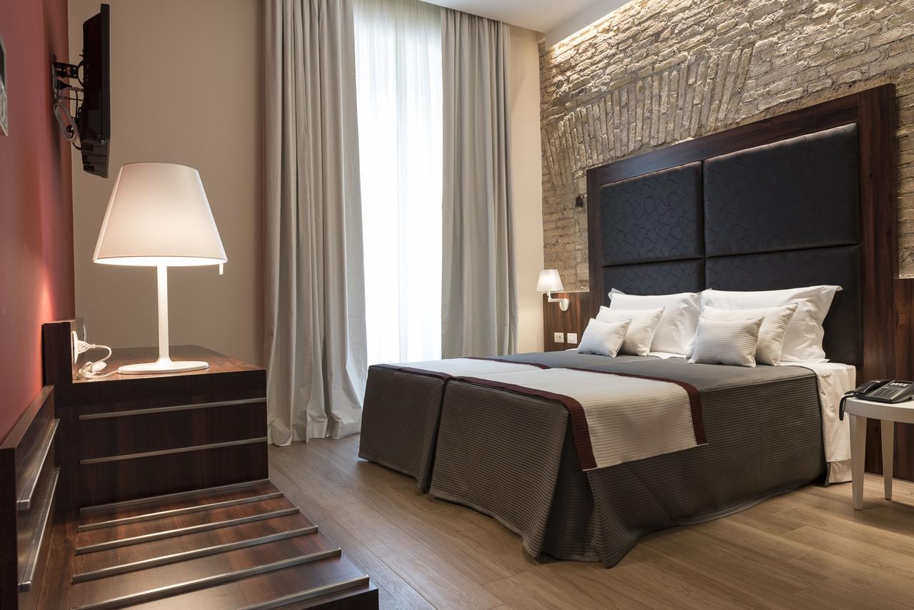 Luxury Double Room Extra Bed,526138341:JPEG