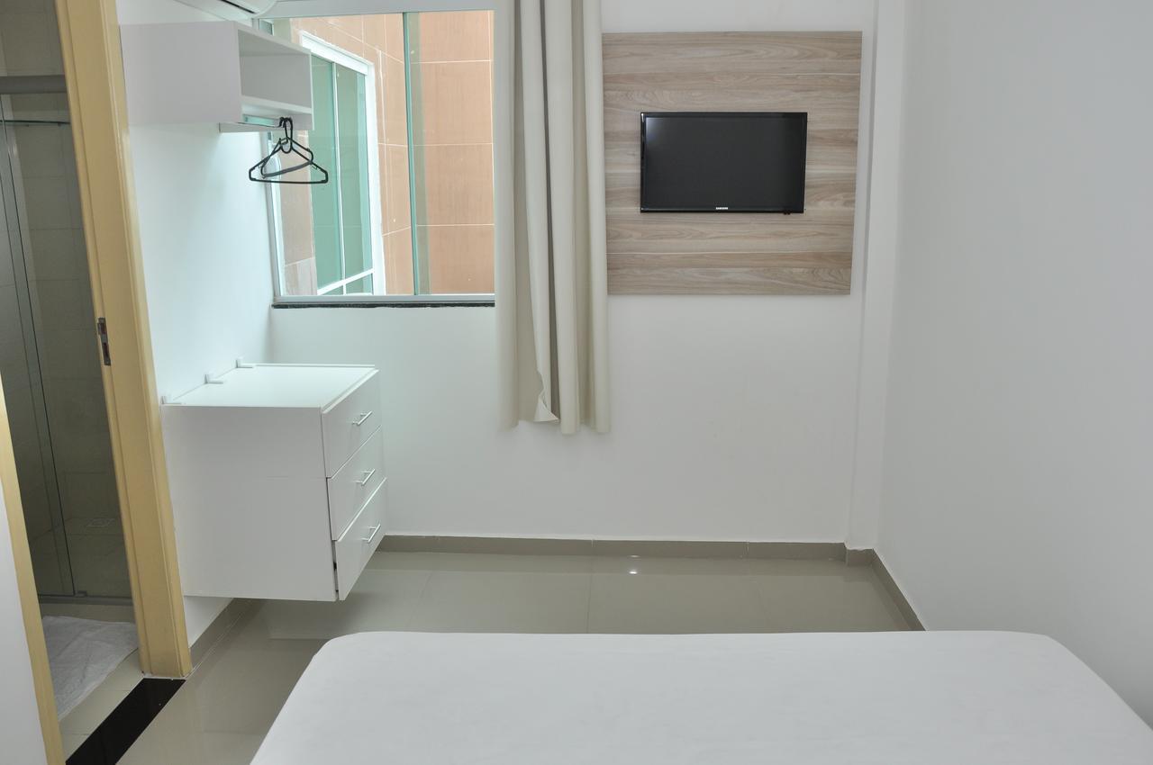 Quarto Triplo com Varanda