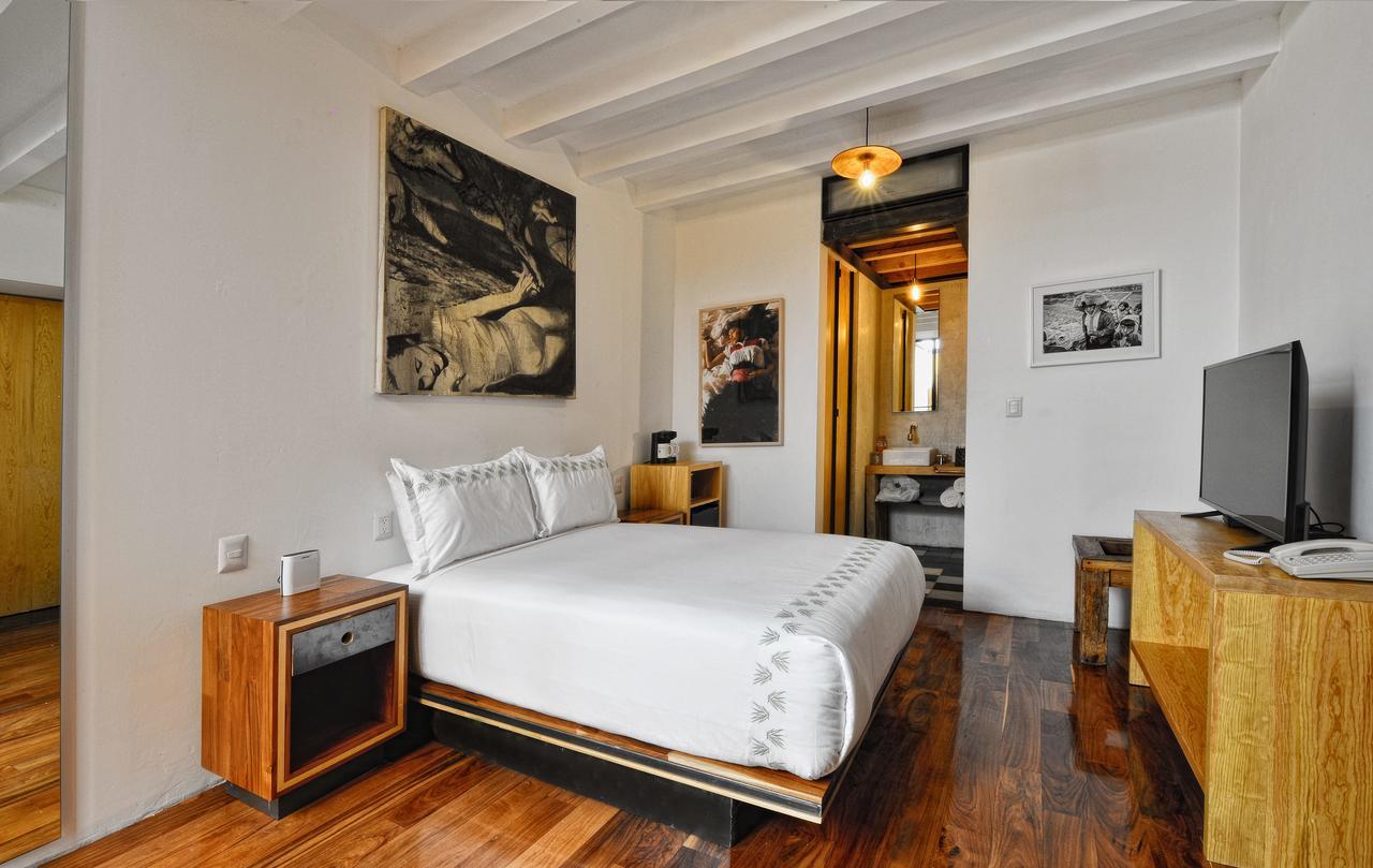 Deluxe Room,665731947:JPEG
